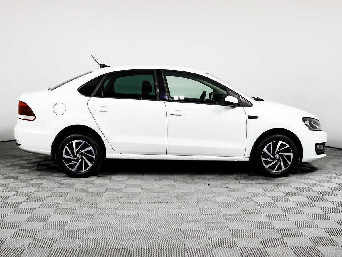 Volkswagen Polo с пробегом — 2019 год. Фото: #3