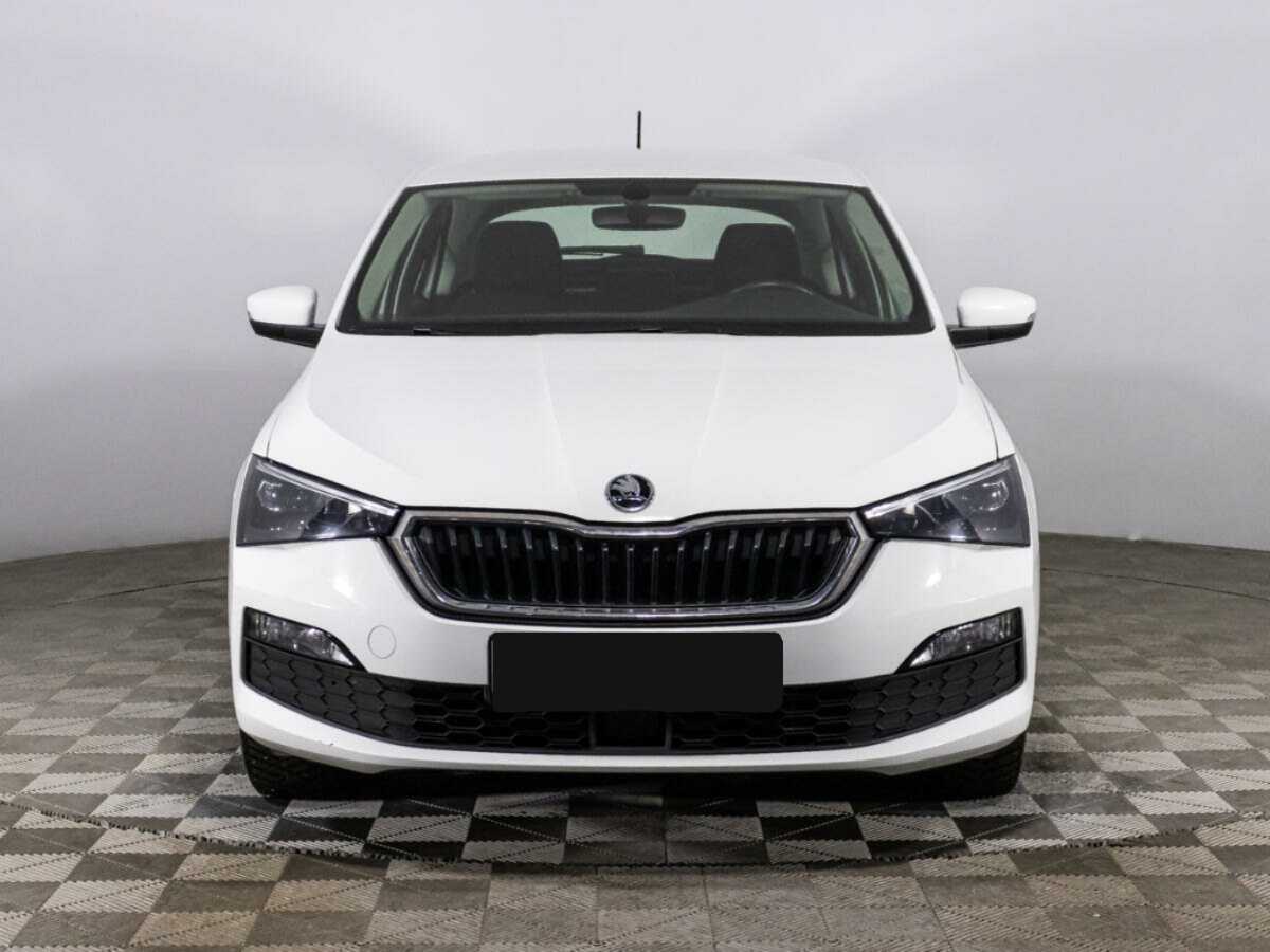 Skoda Rapid с пробегом — 2020 год. Фото: #1