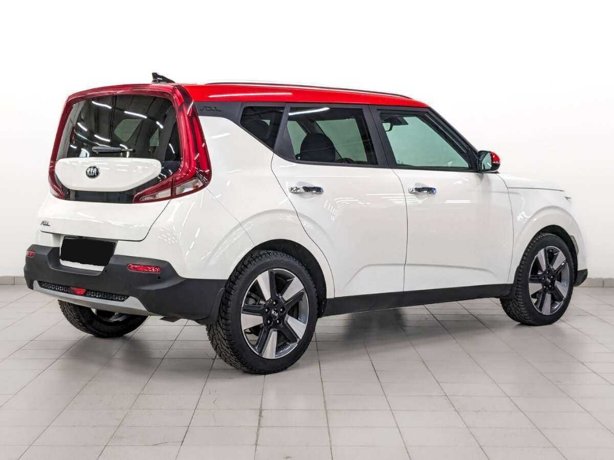 Kia Soul с пробегом — 2021 год. Фото: #4