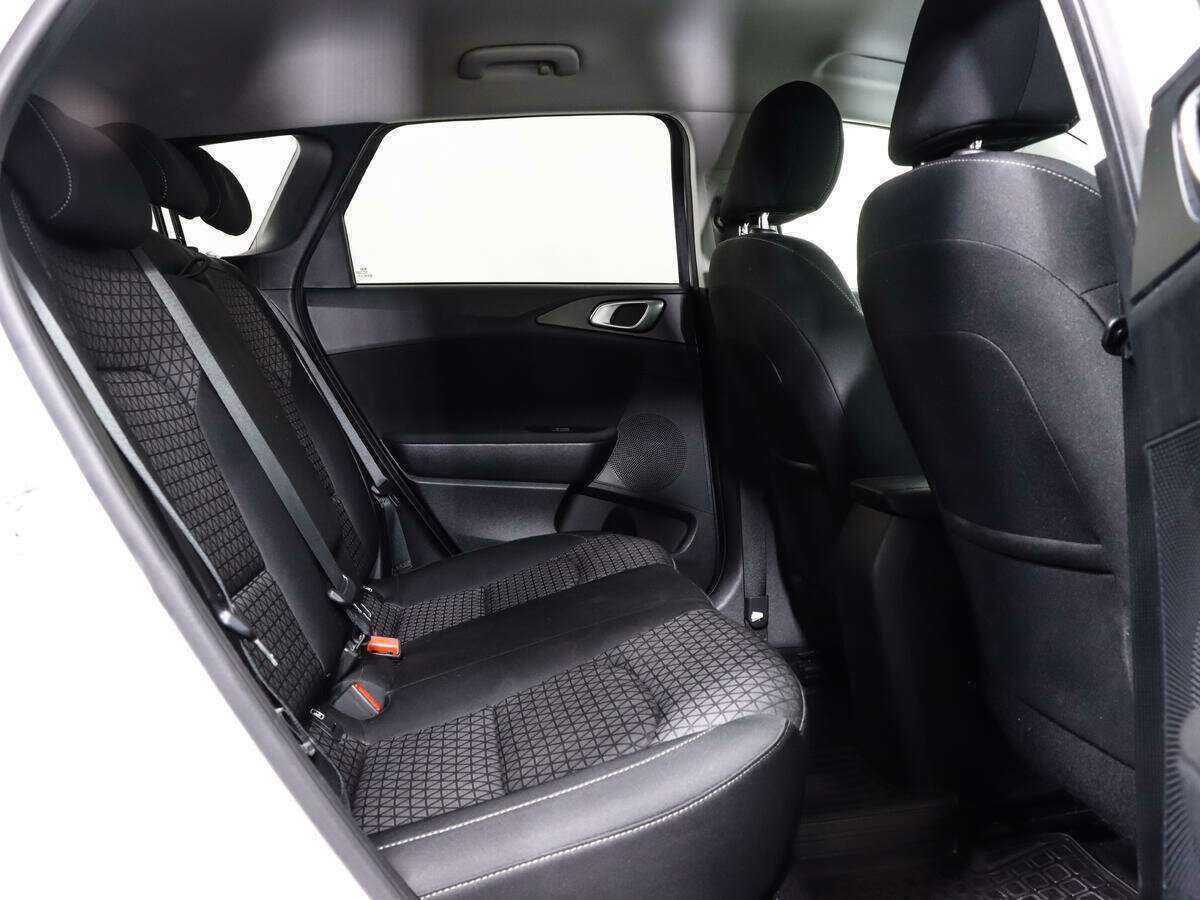 Kia Ceed с пробегом — 2019 год. Фото: #13