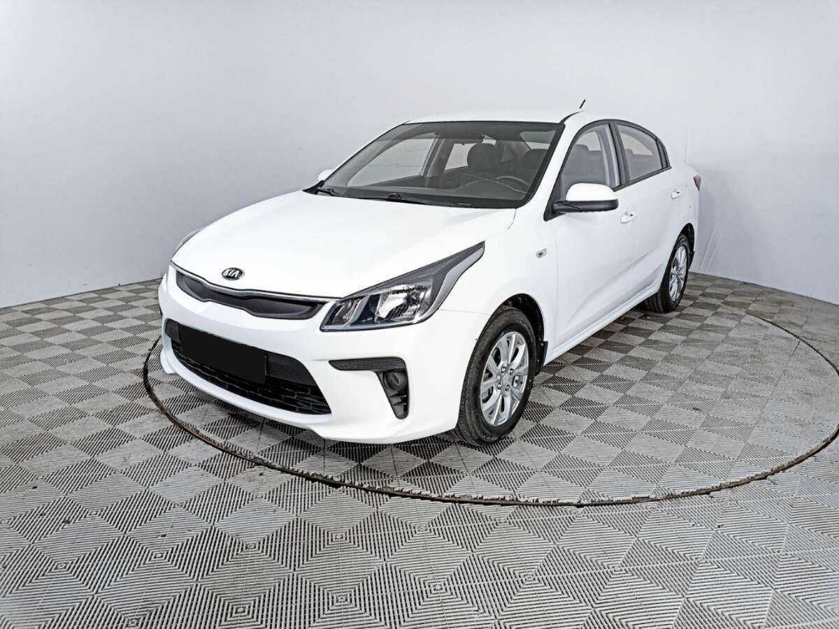 Kia Rio с пробегом — 2018 год. Посмотреть фото