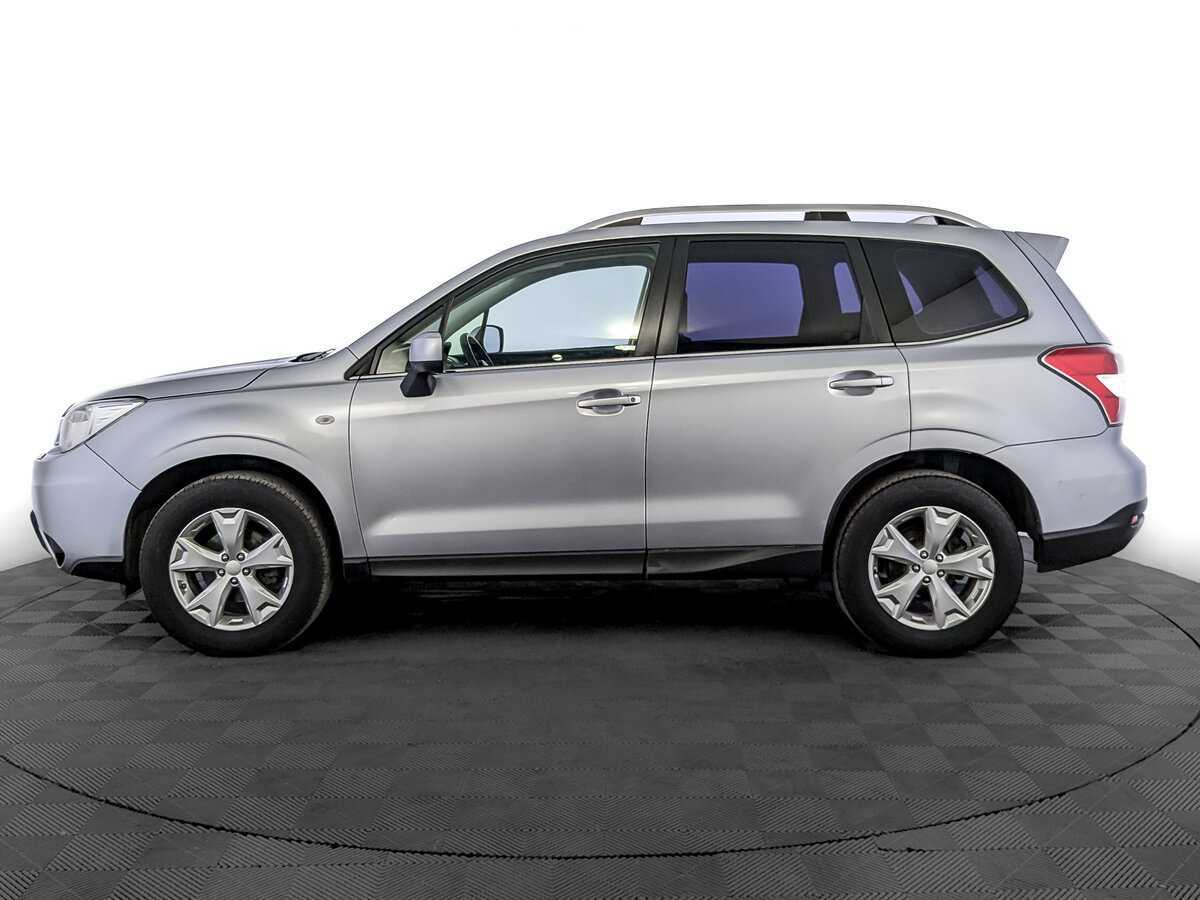 Subaru Forester с пробегом — 2015 год. Фото: #7