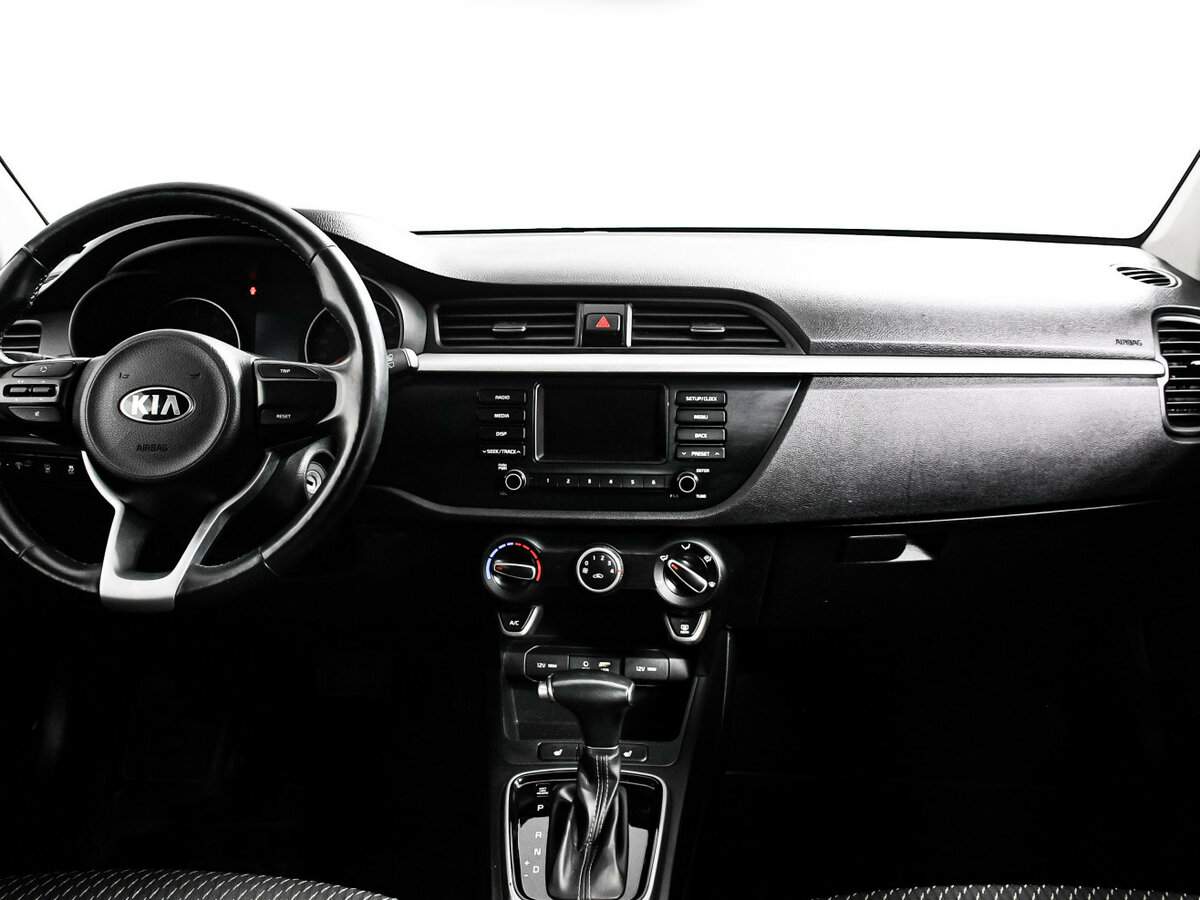 Kia Rio с пробегом — 2018 год. Фото: #10