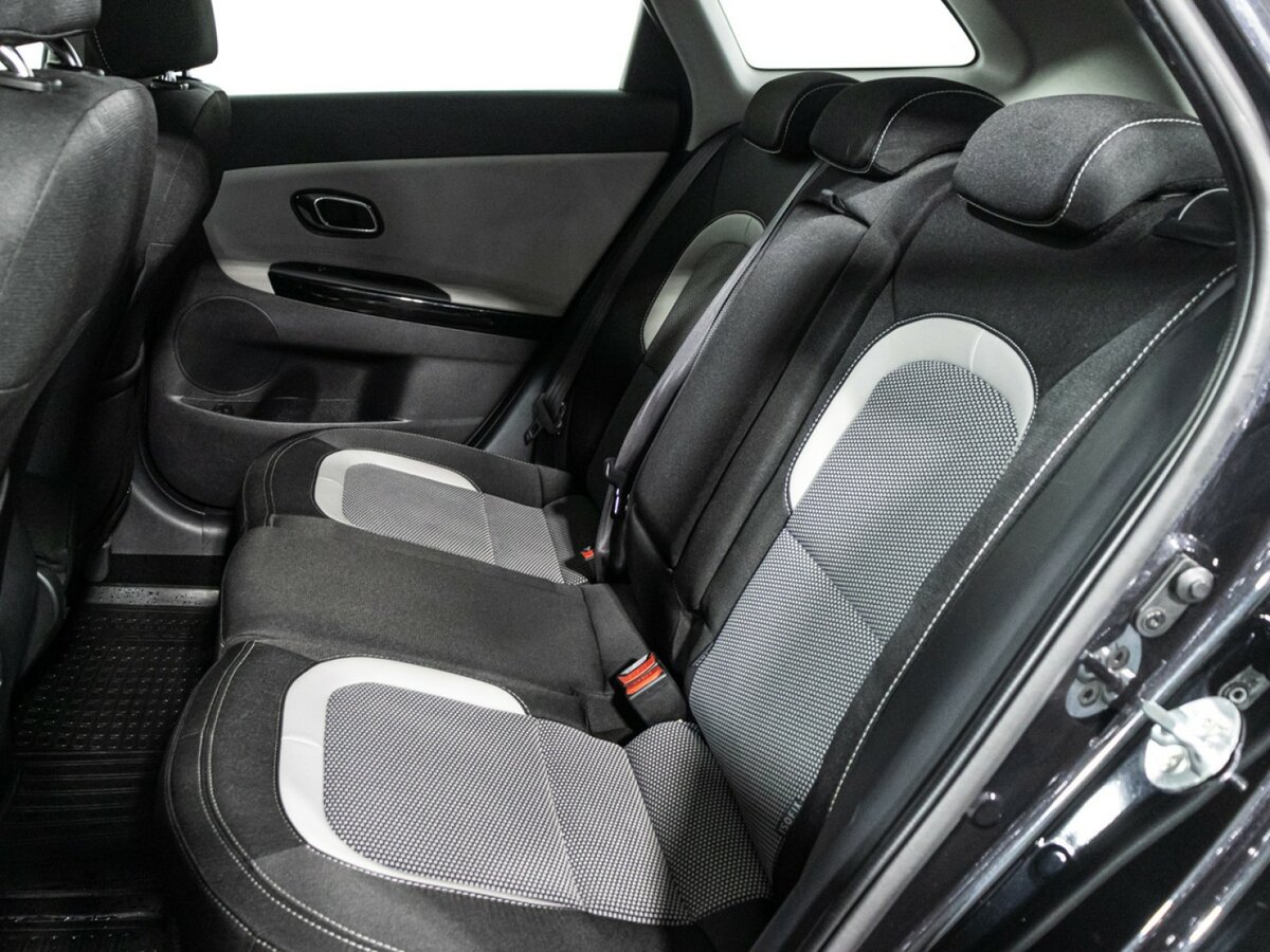 Kia Ceed с пробегом — 2018 год. Фото: #9