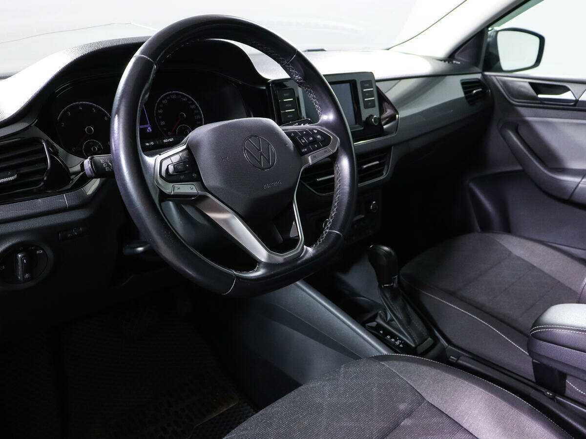 Volkswagen Polo с пробегом — 2020 год. Фото: #11