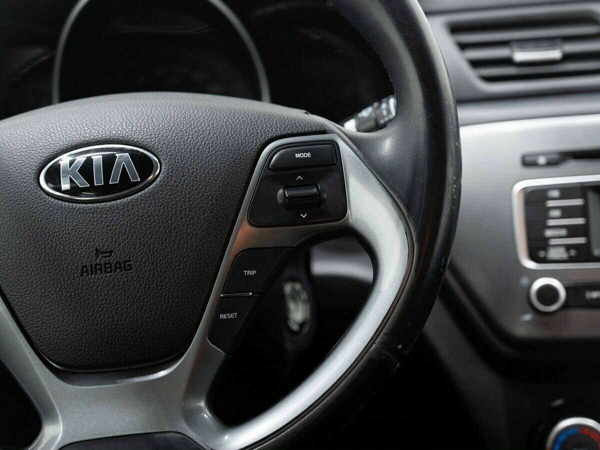 Kia Rio с пробегом — 2017 год. Фото: #15
