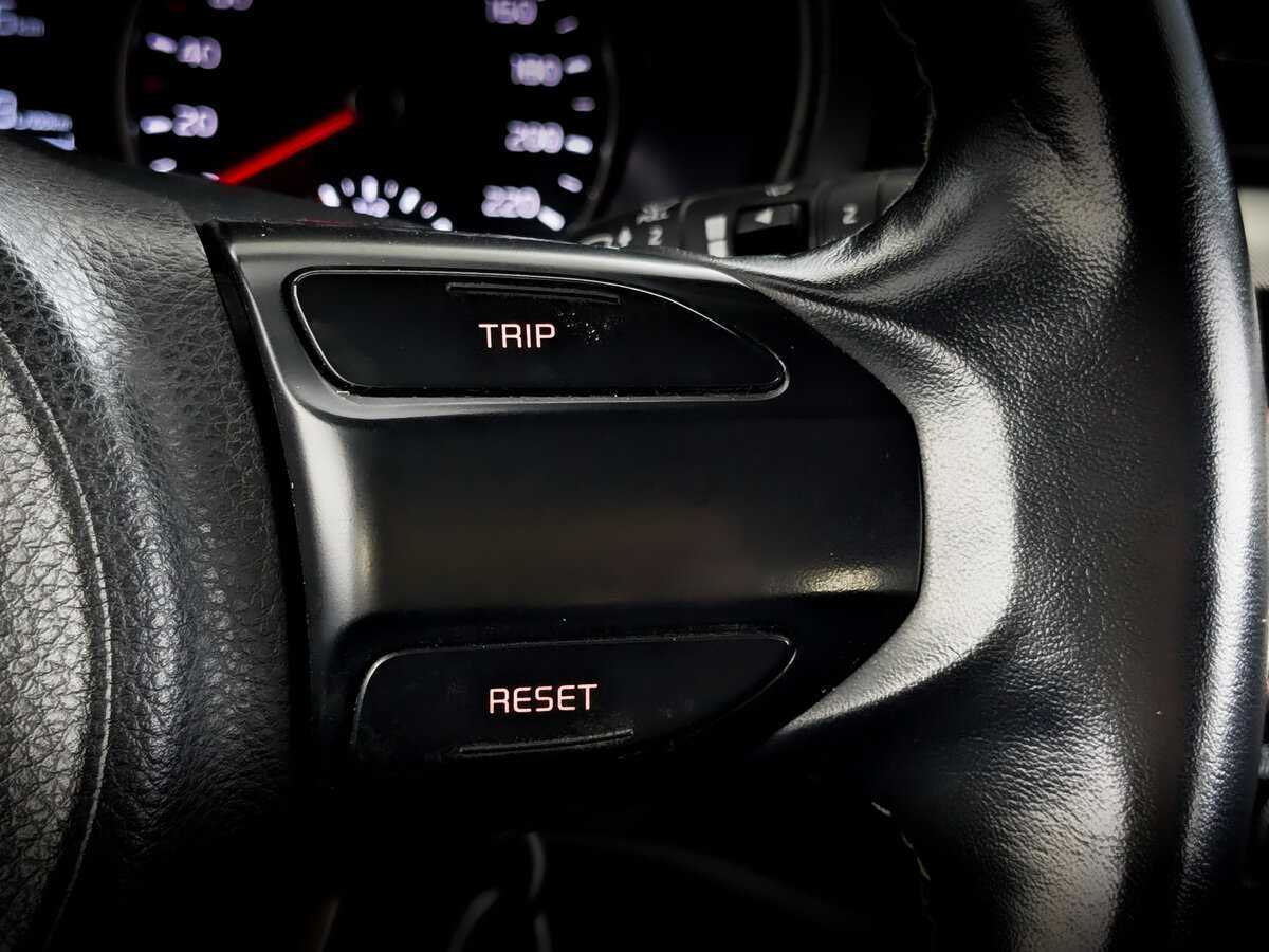 Kia Rio с пробегом — 2020 год. Фото: #25