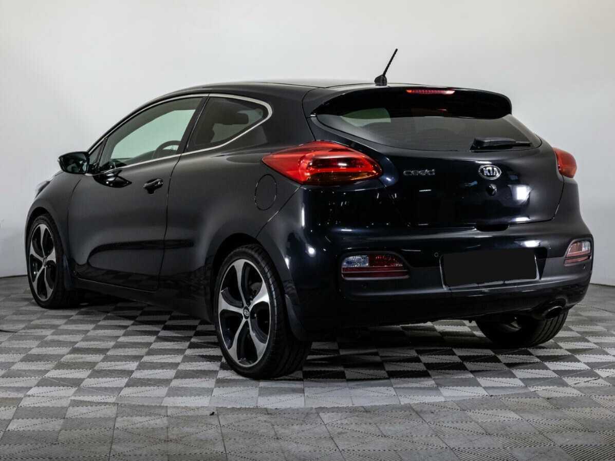 Kia Ceed с пробегом — 2014 год. Фото: #5