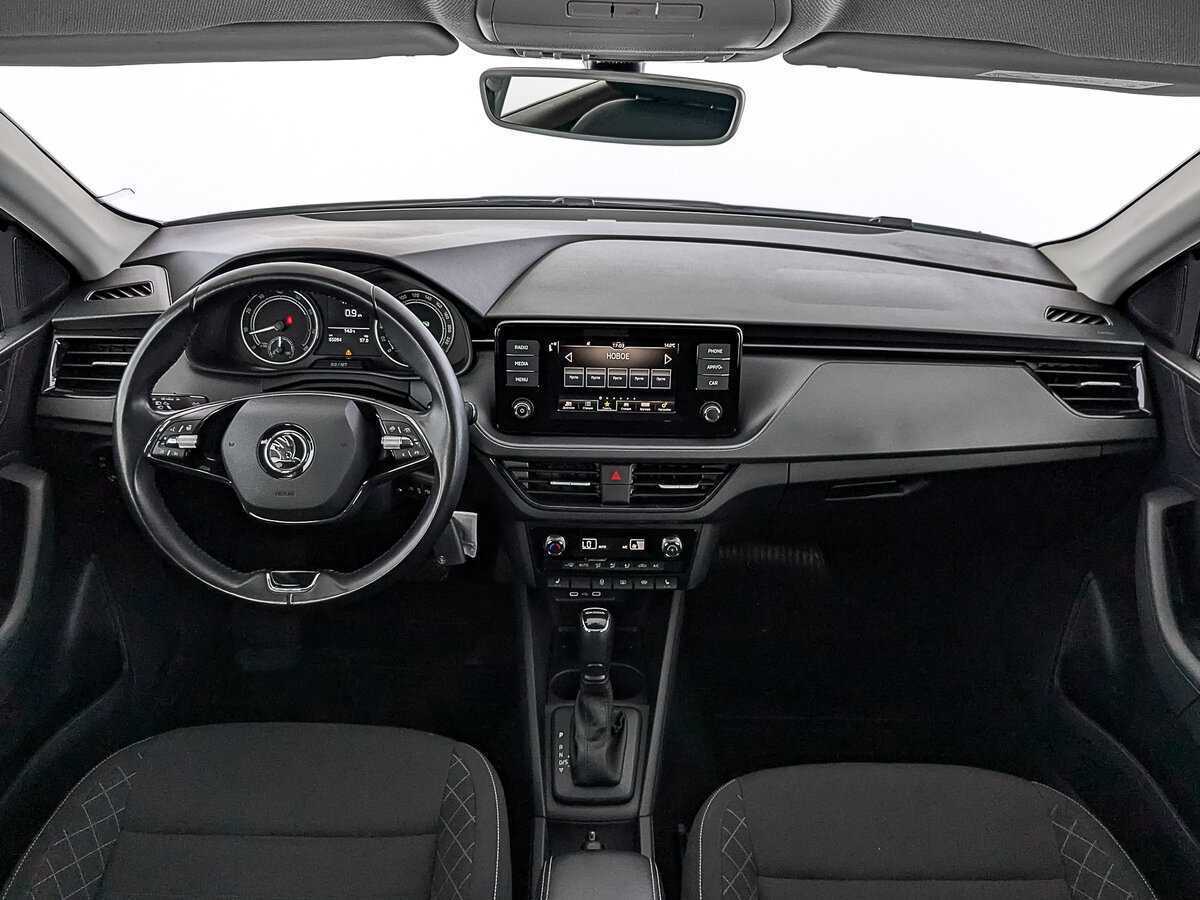 Skoda Rapid с пробегом — 2020 год. Фото: #12