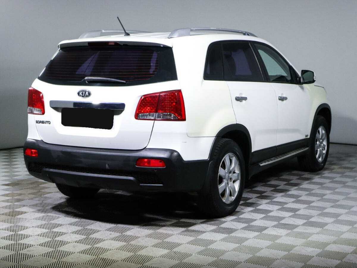Kia Sorento с пробегом — 2012 год. Фото: #3