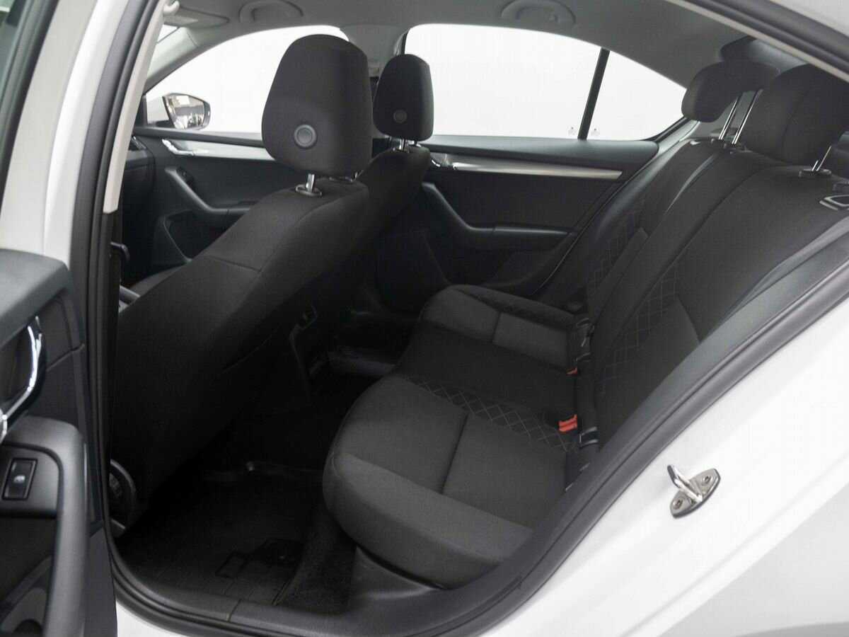 Skoda Octavia с пробегом — 2019 год. Фото: #10