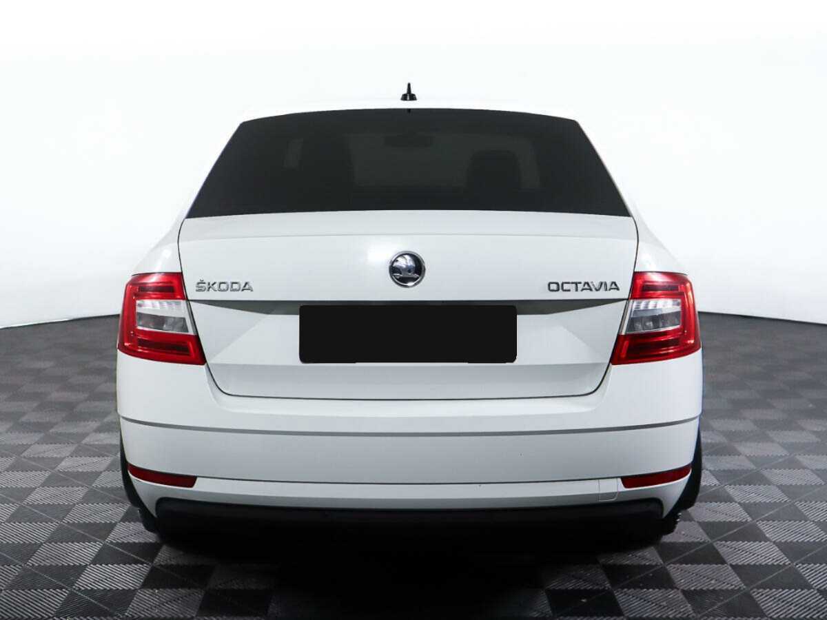 Skoda Octavia с пробегом — 2018 год. Фото: #5