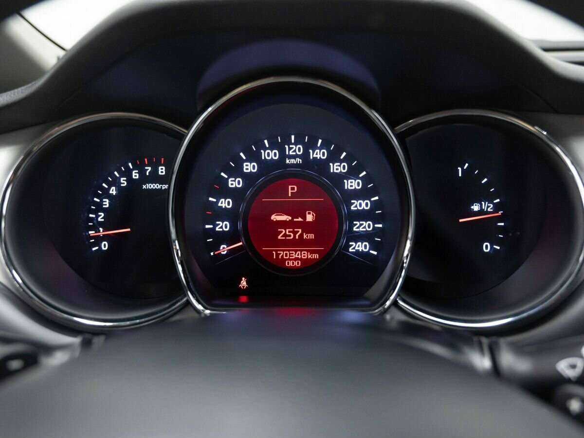 Kia Ceed с пробегом — 2012 год. Фото: #11