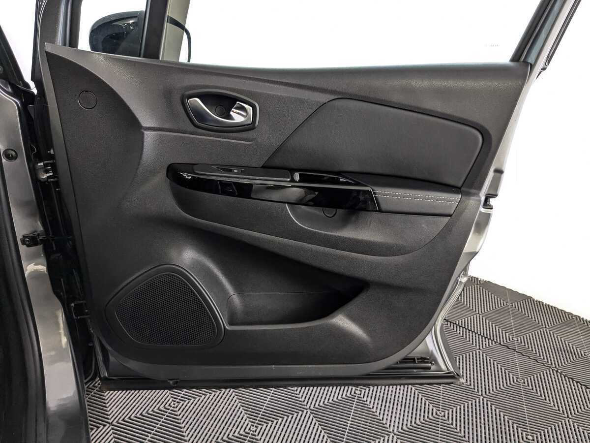 Renault Kaptur с пробегом — 2021 год. Фото: #20