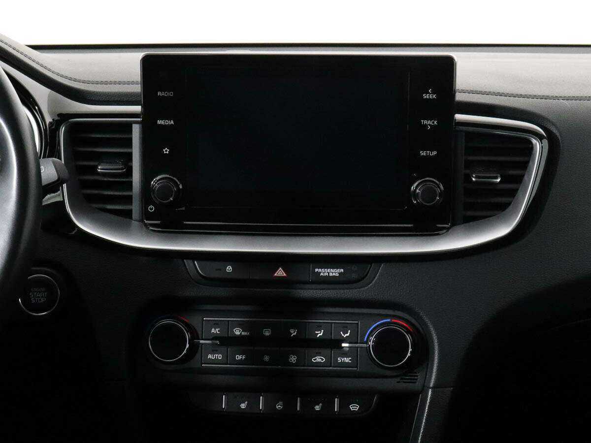 Kia Ceed с пробегом — 2021 год. Фото: #10