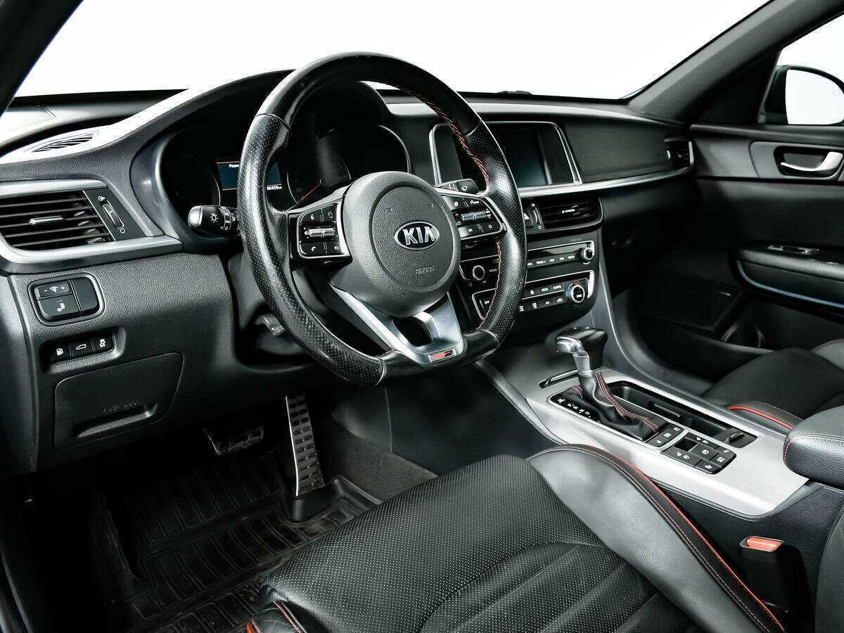 Kia Optima с пробегом — 2018 год. Фото: #10