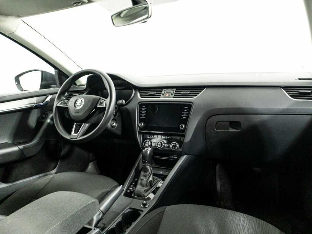 Skoda Octavia с пробегом — 2018 год. Фото: #8