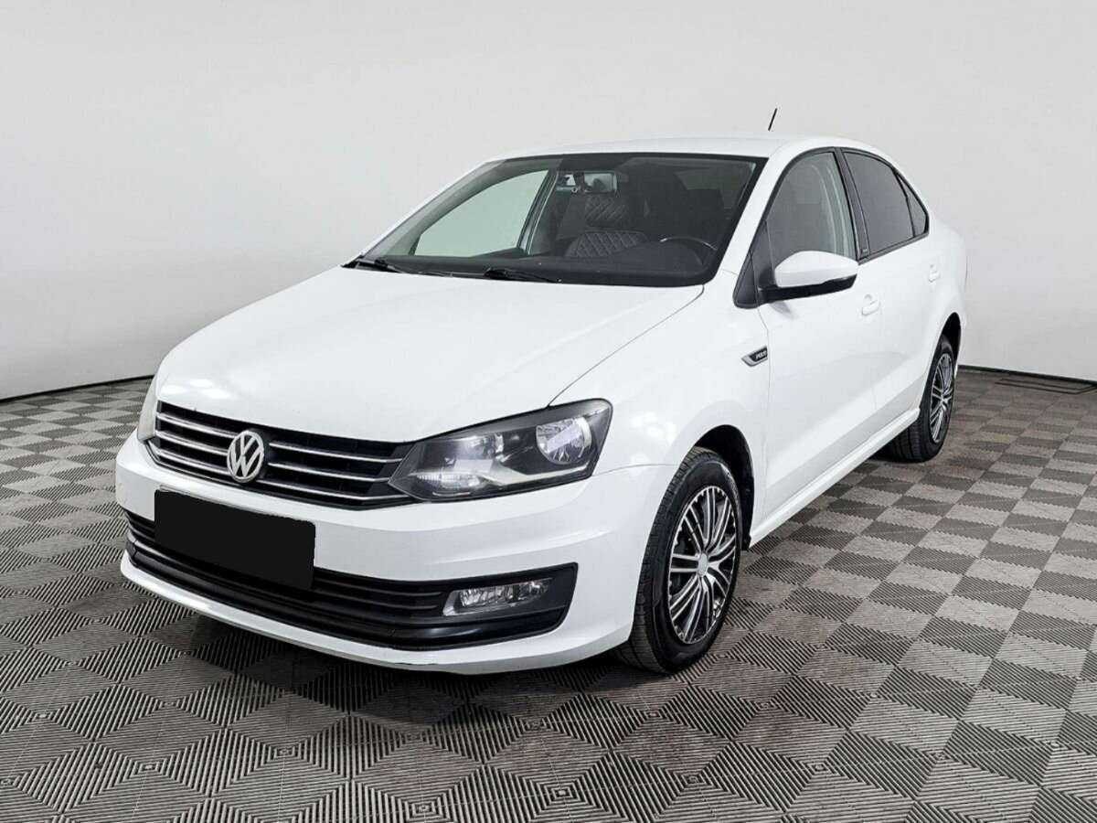 Volkswagen Polo с пробегом — 2016 год. Фото: #0
