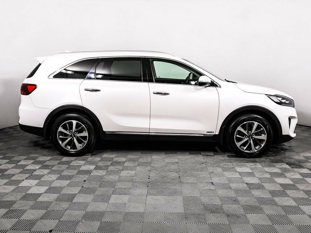 Kia Sorento с пробегом — 2018 год. Фото: #3