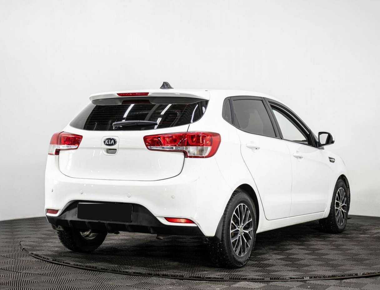 Kia Rio с пробегом — 2017 год. Фото: #5