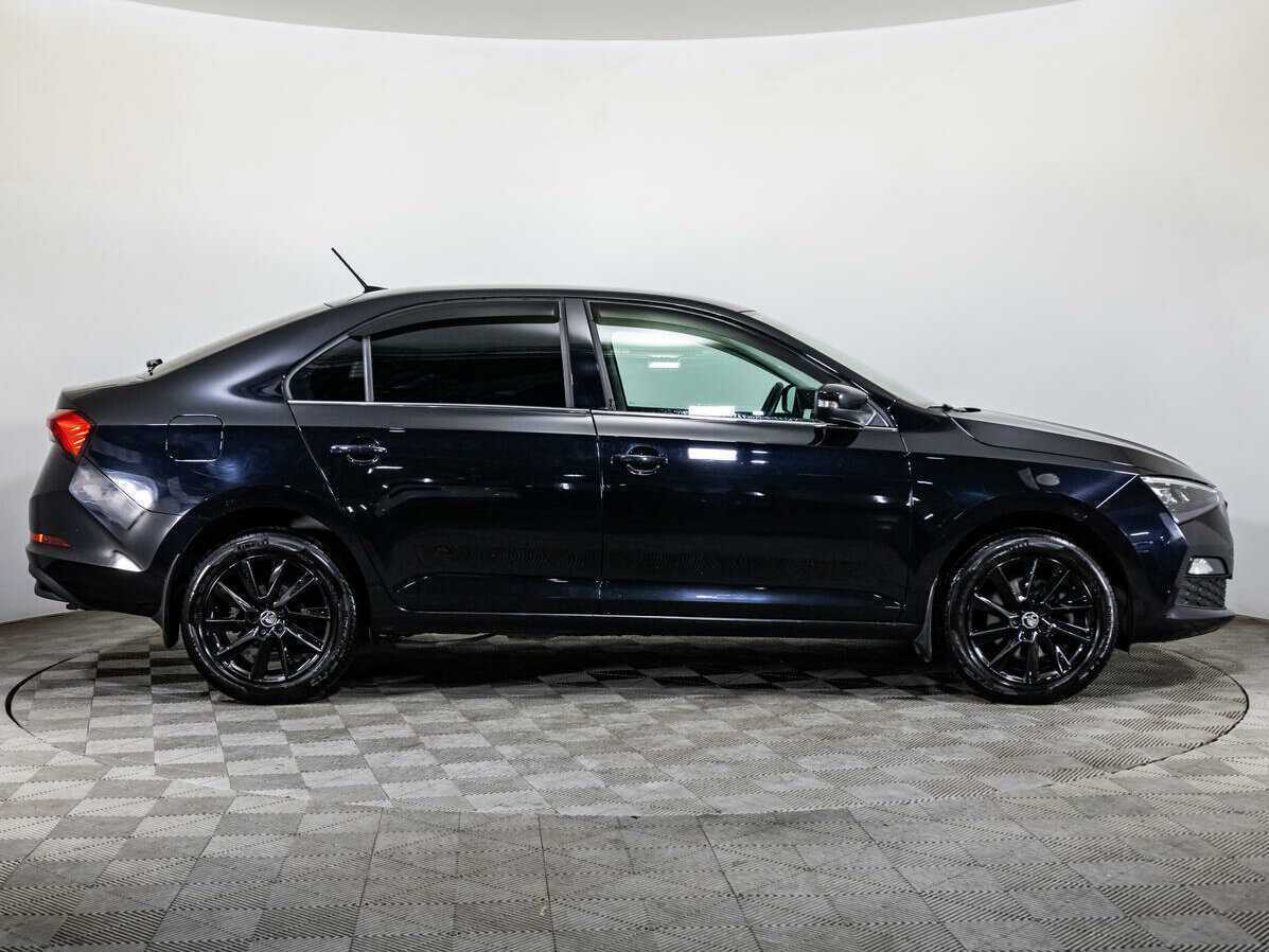 Skoda Rapid с пробегом — 2020 год. Фото: #3