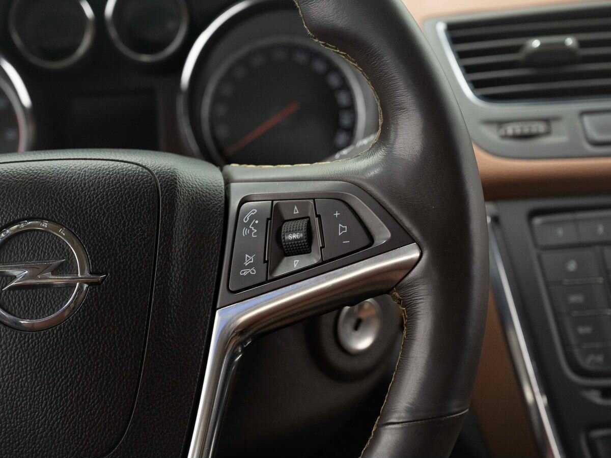 Opel Mokka с пробегом — 2014 год. Фото: #16