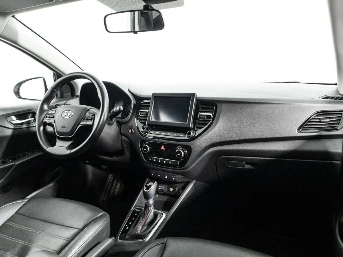 Hyundai Solaris с пробегом — 2020 год. Фото: #8