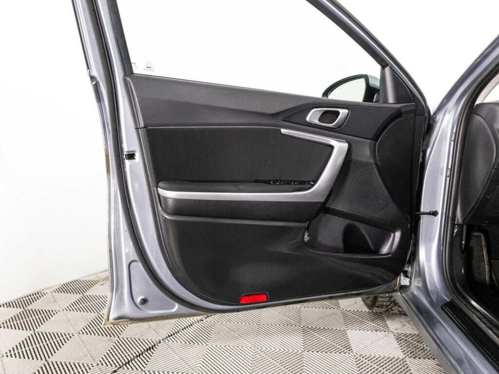 Kia Ceed с пробегом — 2022 год. Фото: #21