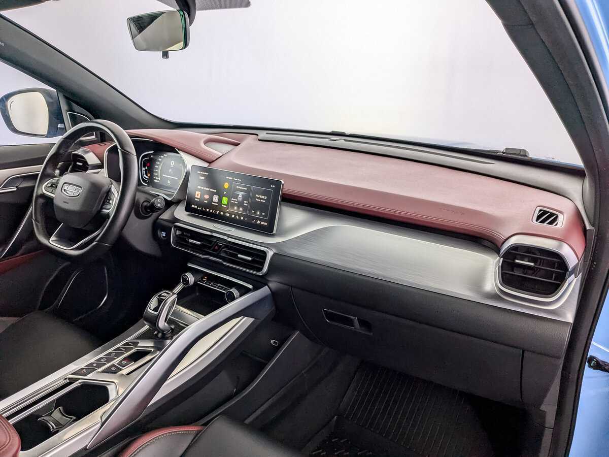 Geely Coolray с пробегом — 2022 год. Фото: #10