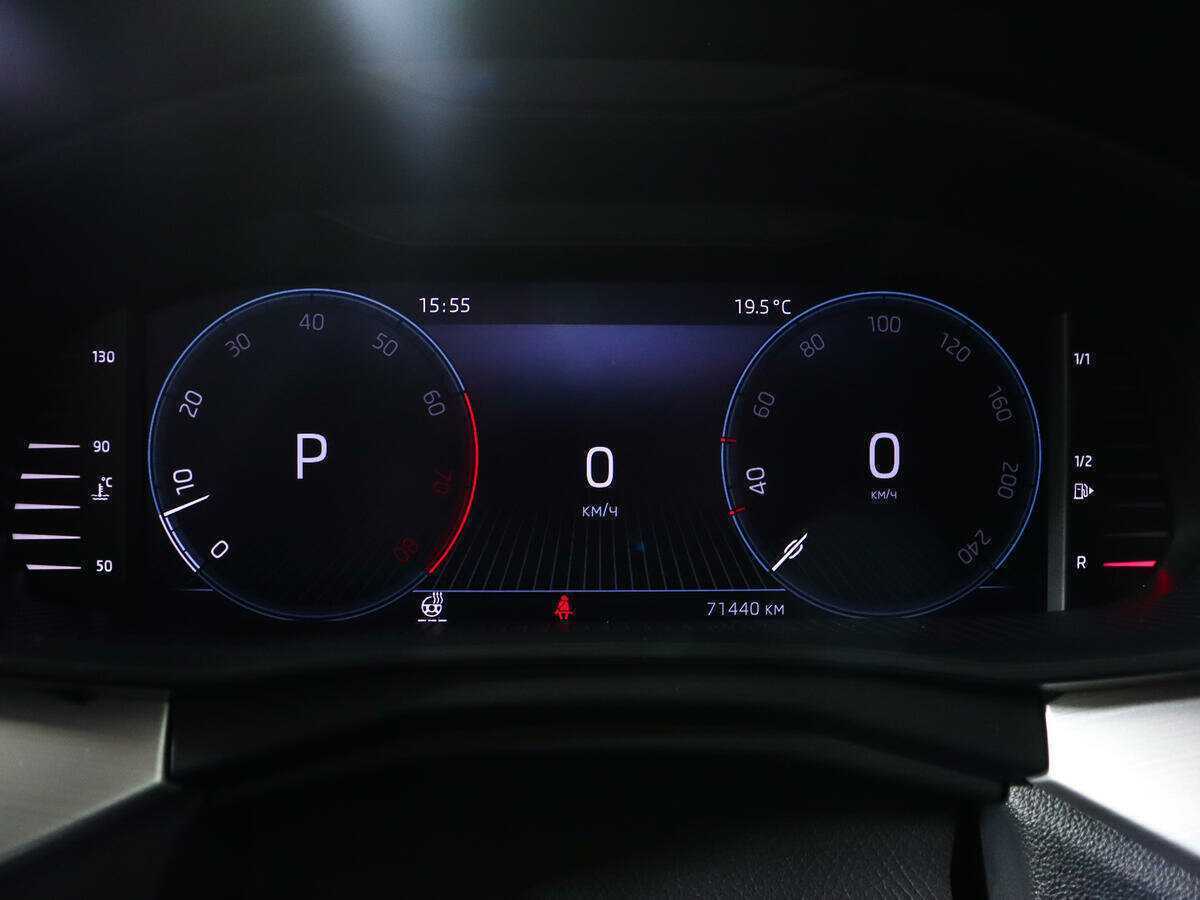 Skoda Rapid с пробегом — 2022 год. Фото: #8