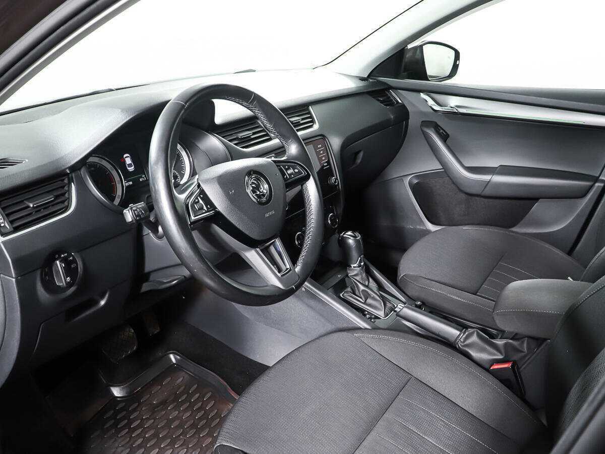 Skoda Octavia с пробегом — 2018 год. Фото: #12