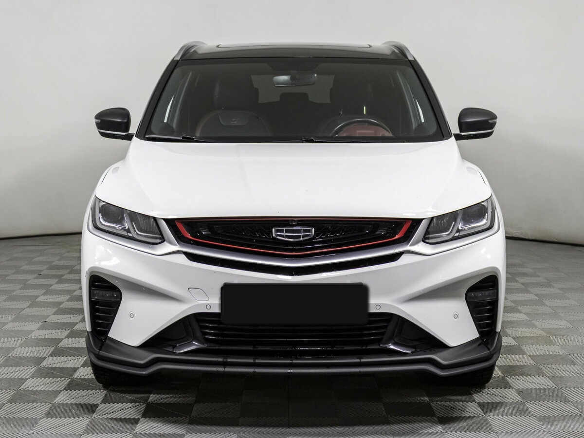 Geely Coolray с пробегом — 2022 год. Фото: #1