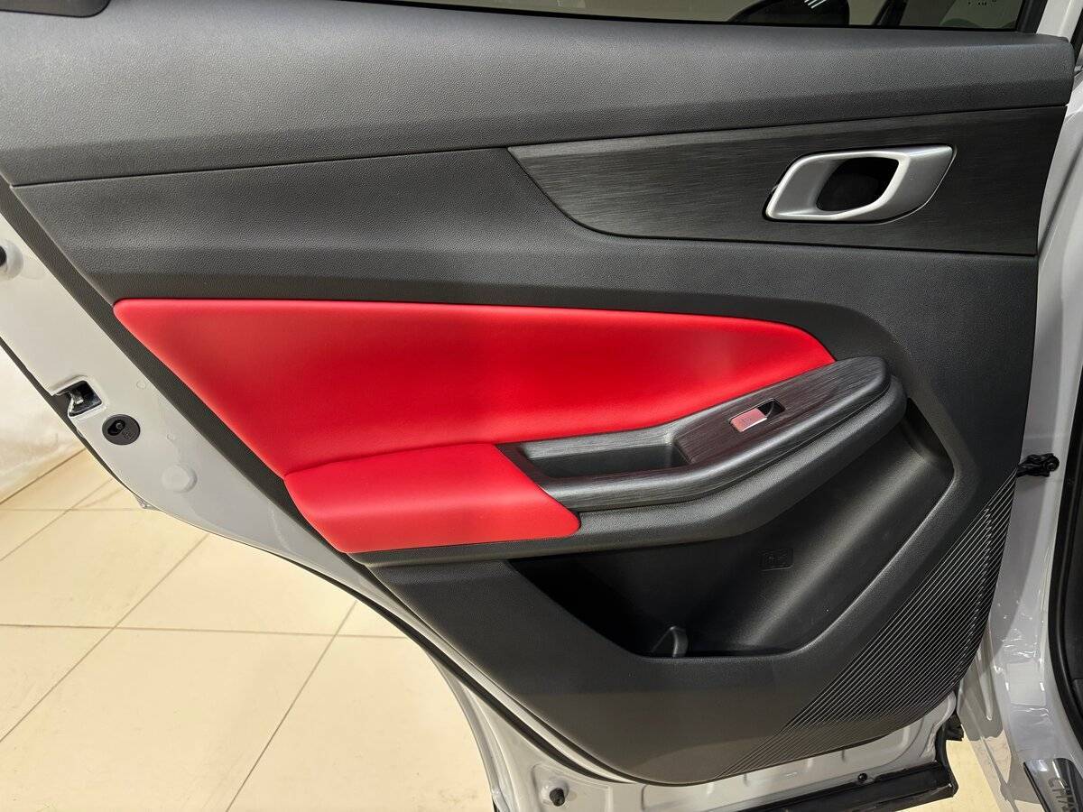 Changan UNI-S (CS55 Plus) с пробегом — 2024 год. Фото: #12