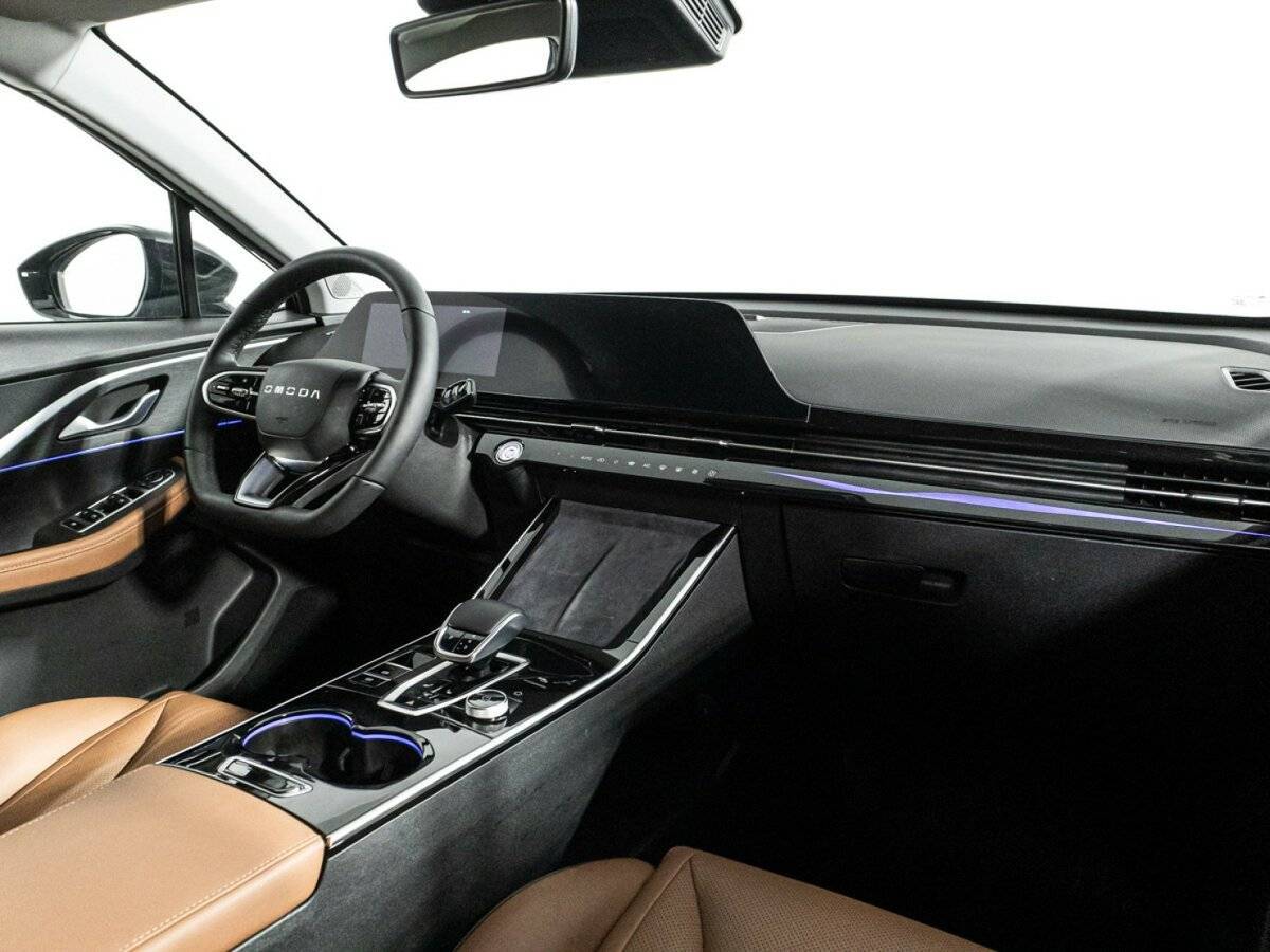 OMODA C5 с пробегом — 2023 год. Фото: #8