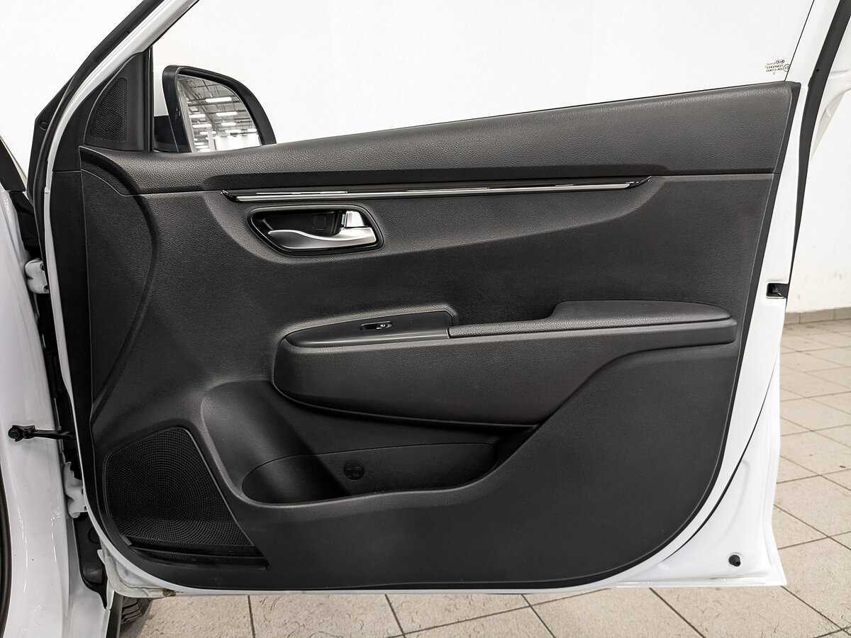 Kia Rio с пробегом — 2020 год. Фото: #24