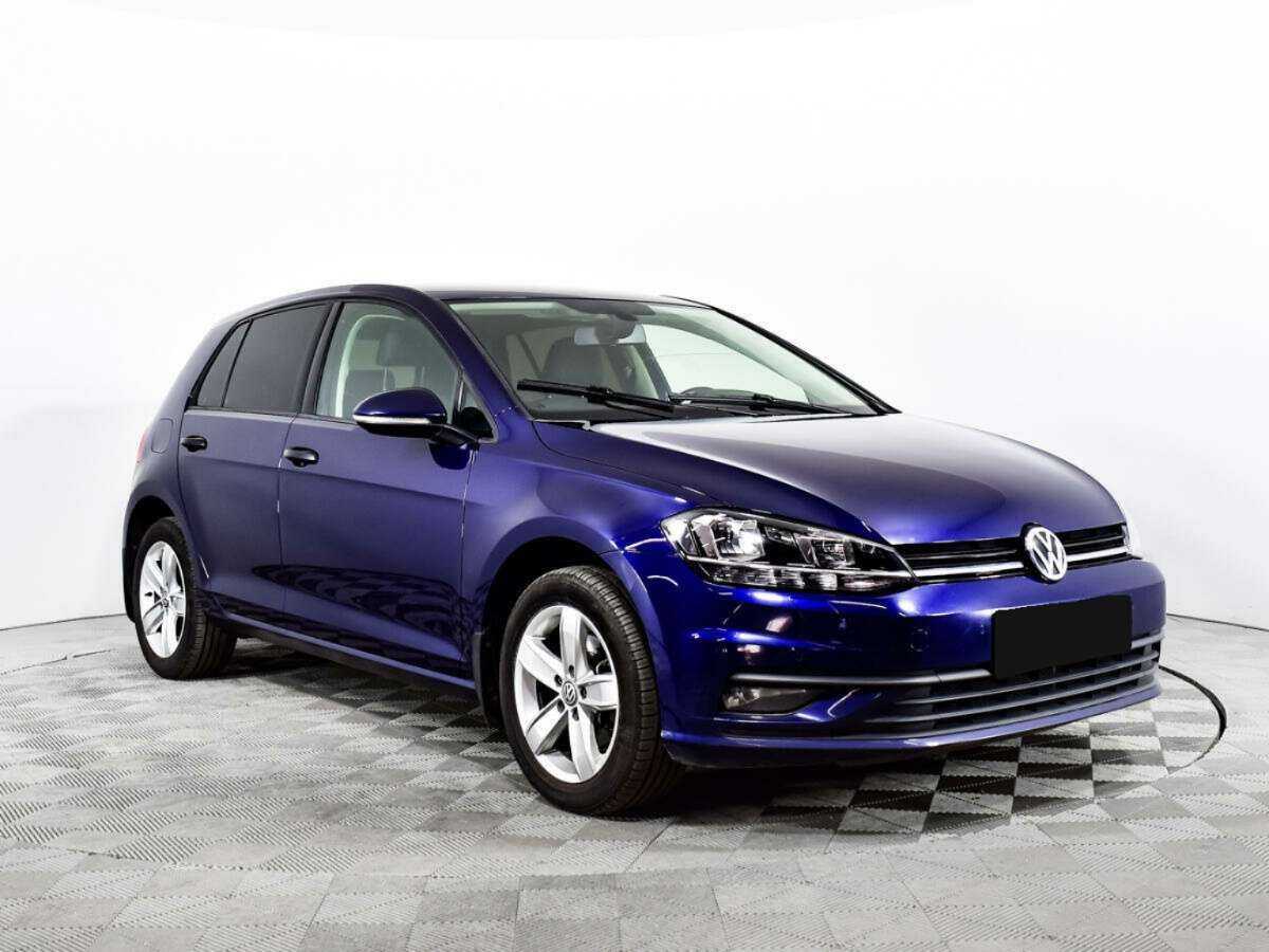 Volkswagen Golf с пробегом — 2018 год. Фото: #2