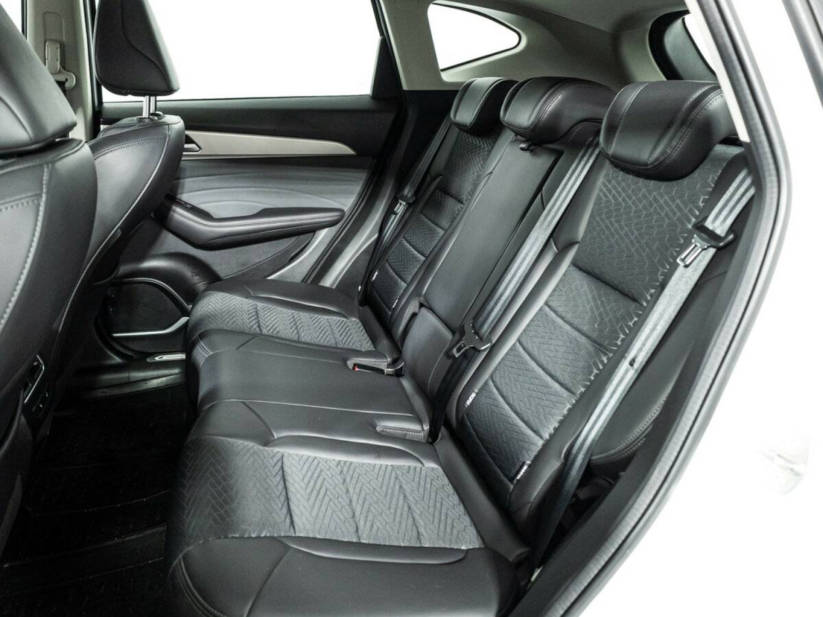 Haval F7 с пробегом — 2024 год. Фото: #9