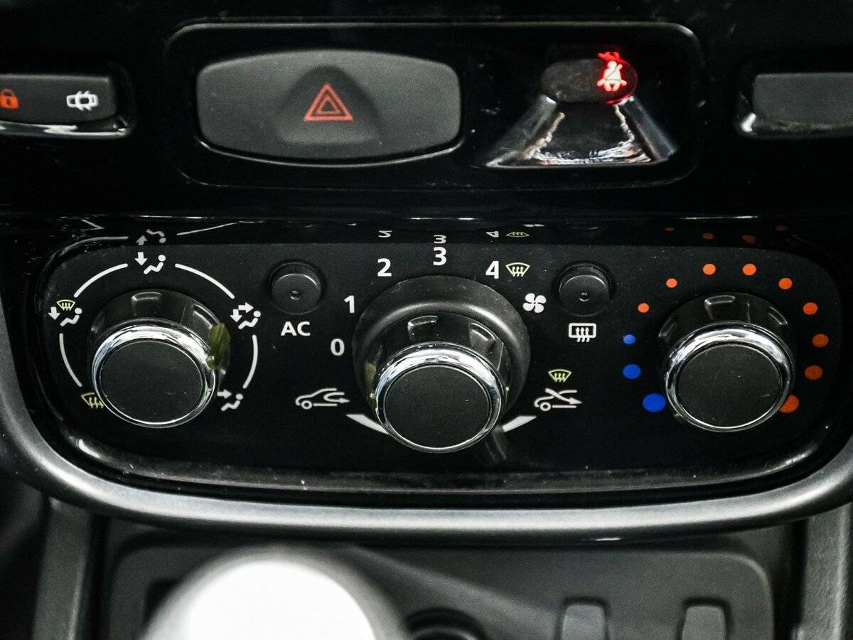 Renault Duster с пробегом — 2013 год. Фото: #13