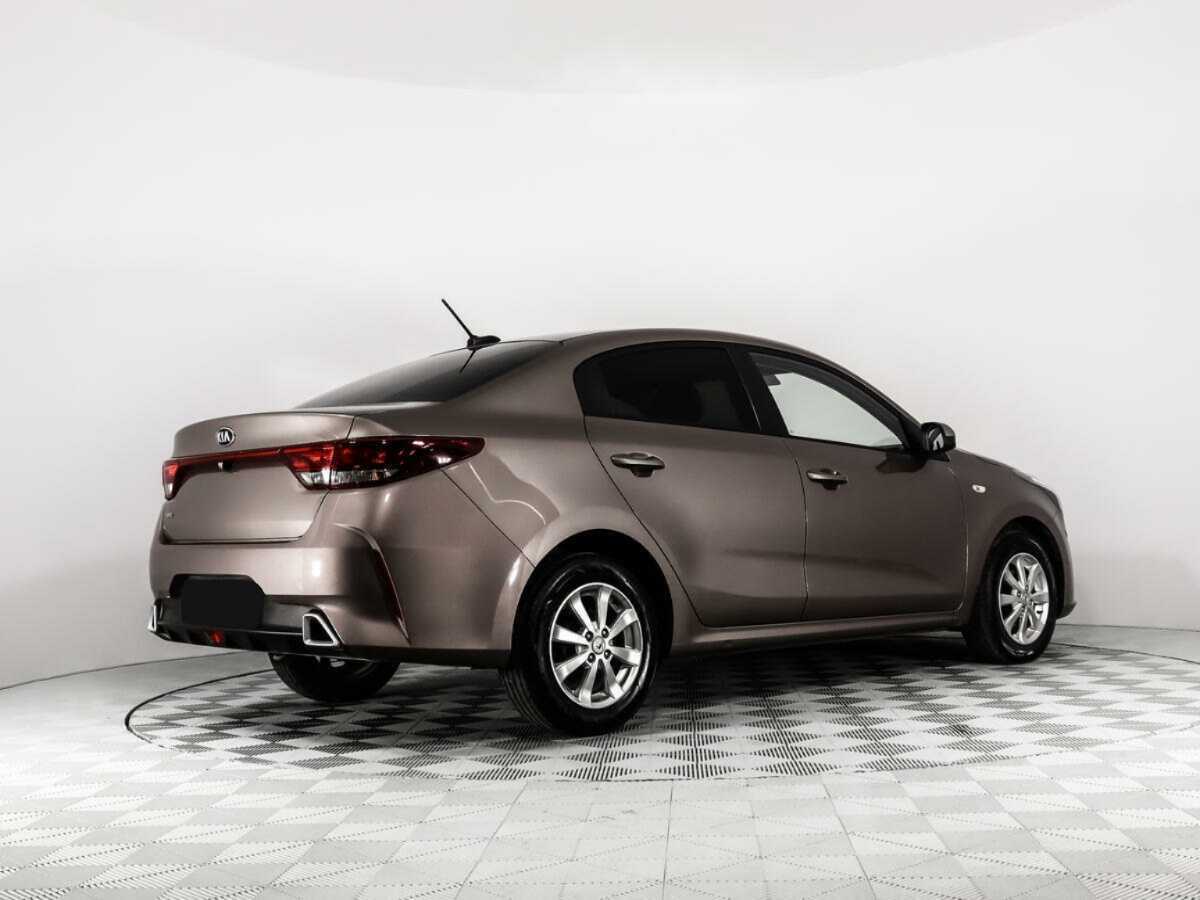 Kia Rio с пробегом — 2020 год. Фото: #4