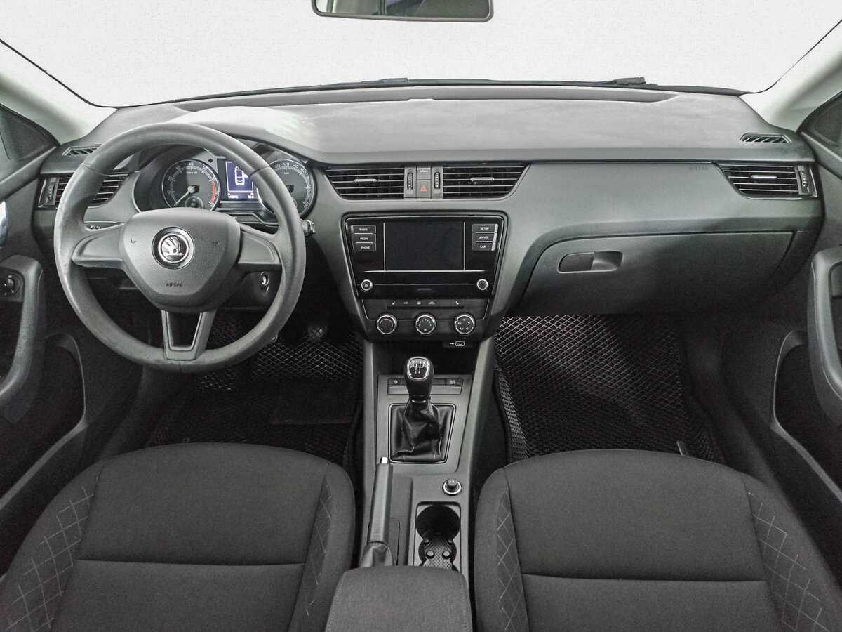 Skoda Octavia с пробегом — 2019 год. Фото: #11