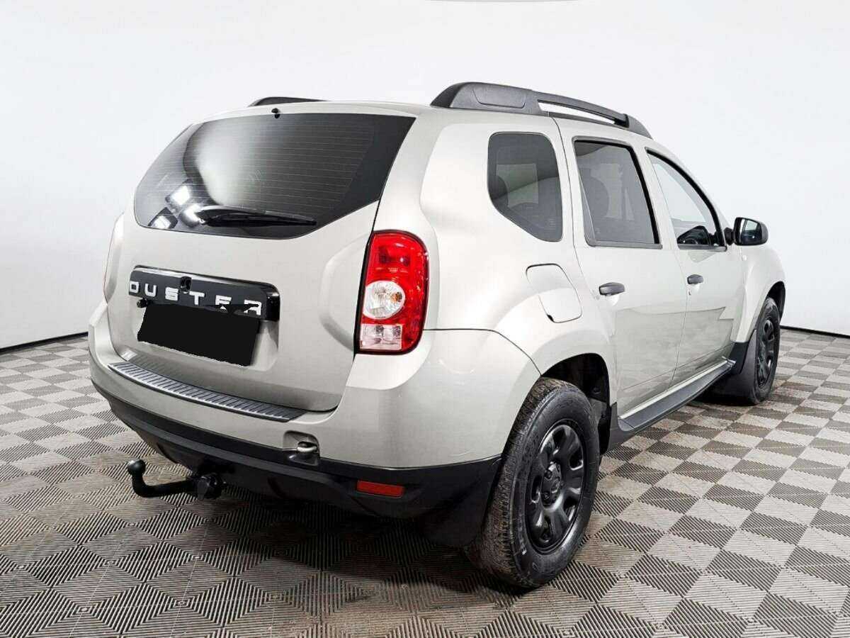 Renault Duster с пробегом — 2012 год. Фото: #4