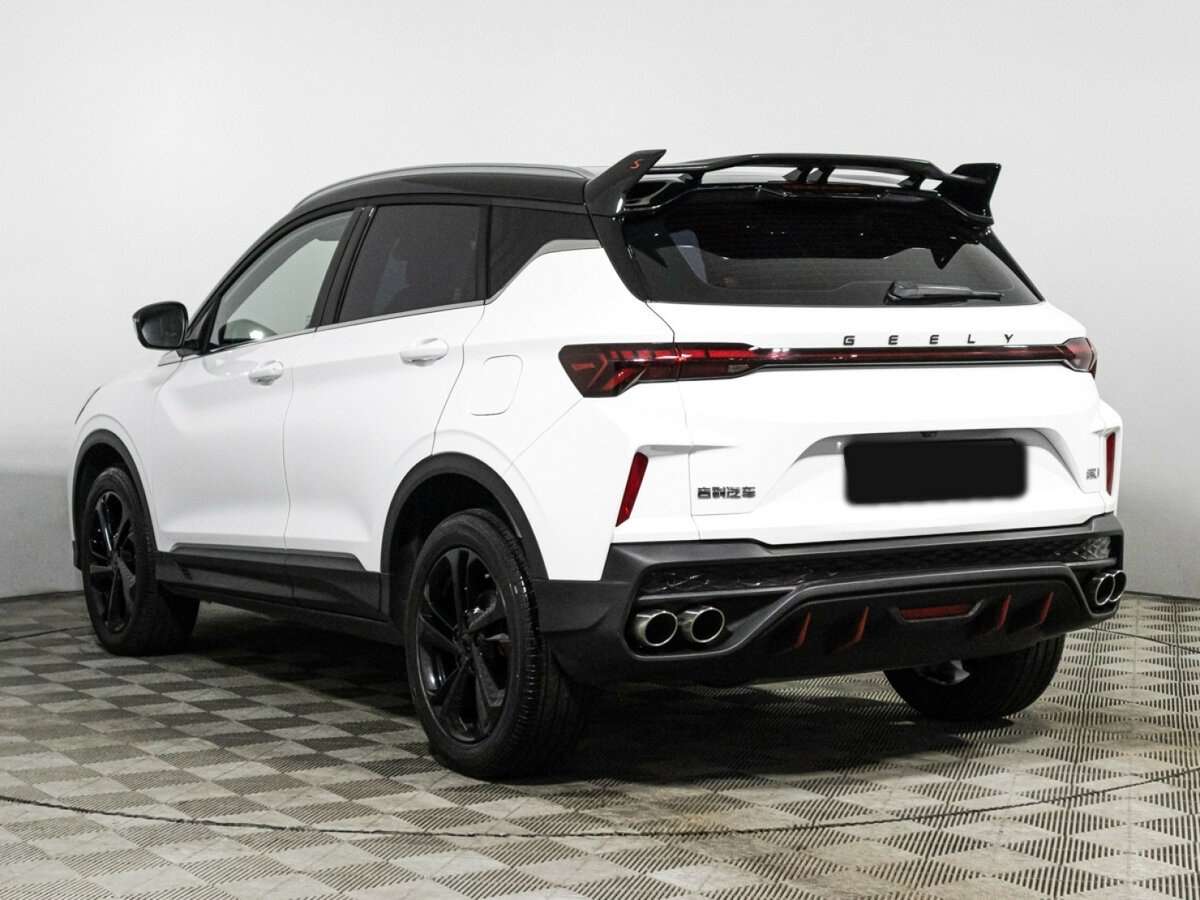 Geely Coolray с пробегом — 2023 год. Фото: #6