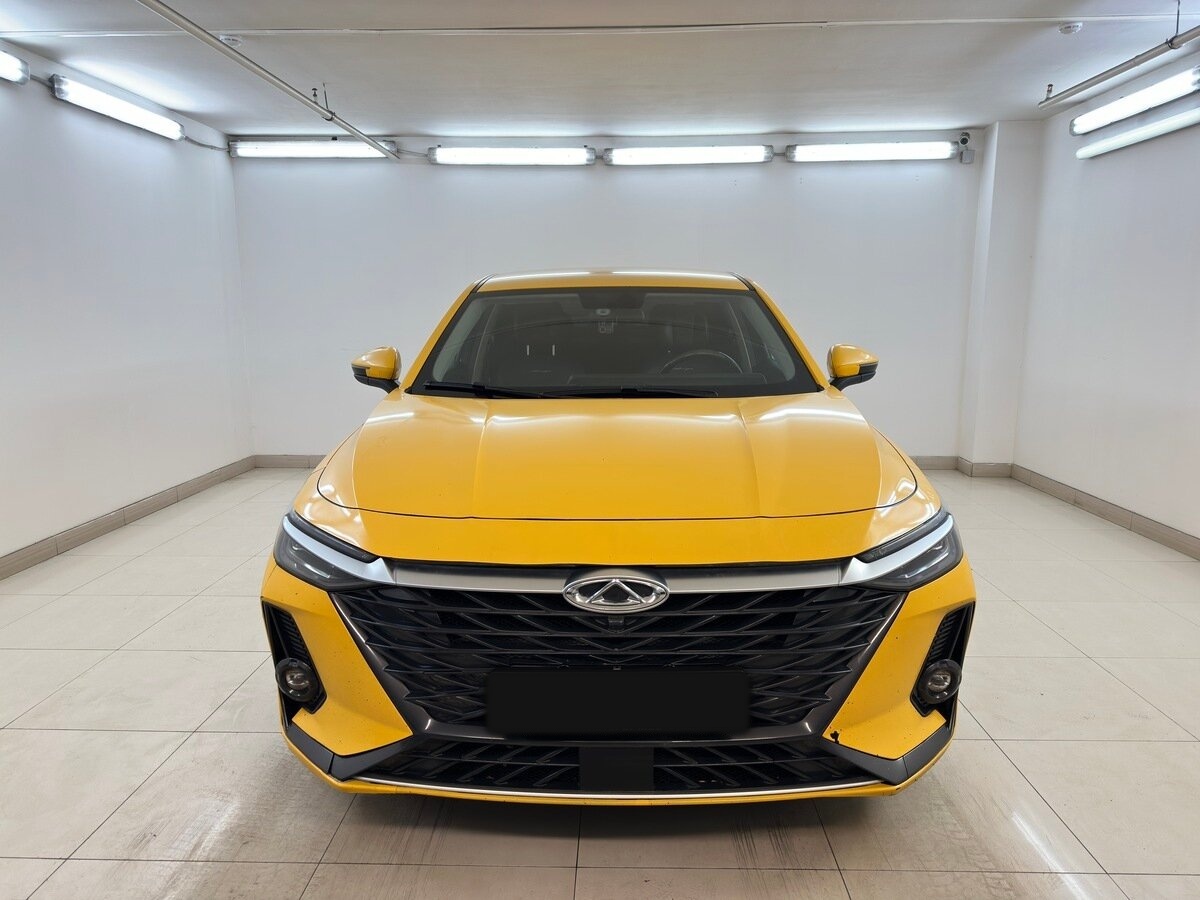 Chery Arrizo 8 с пробегом — 2024 год. Фото: #1