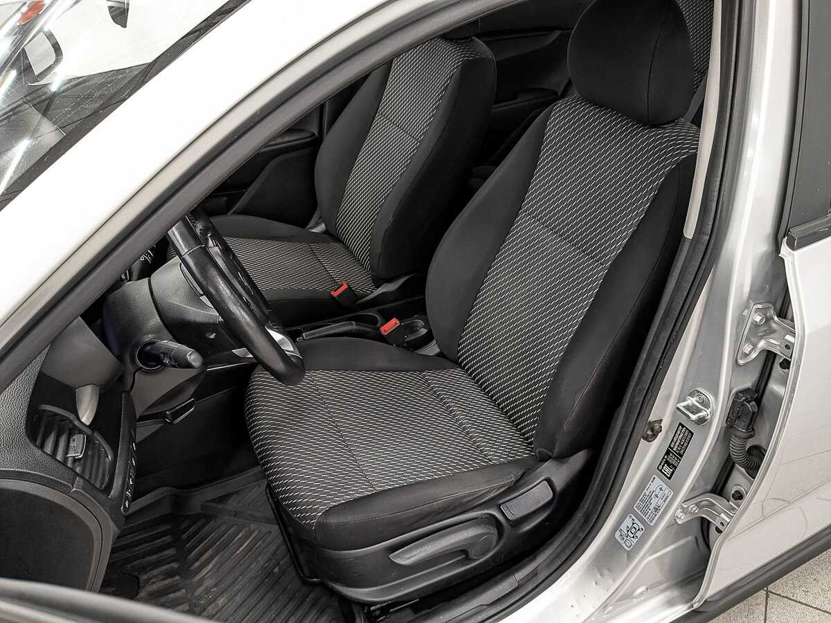 Kia Rio с пробегом — 2020 год. Фото: #19