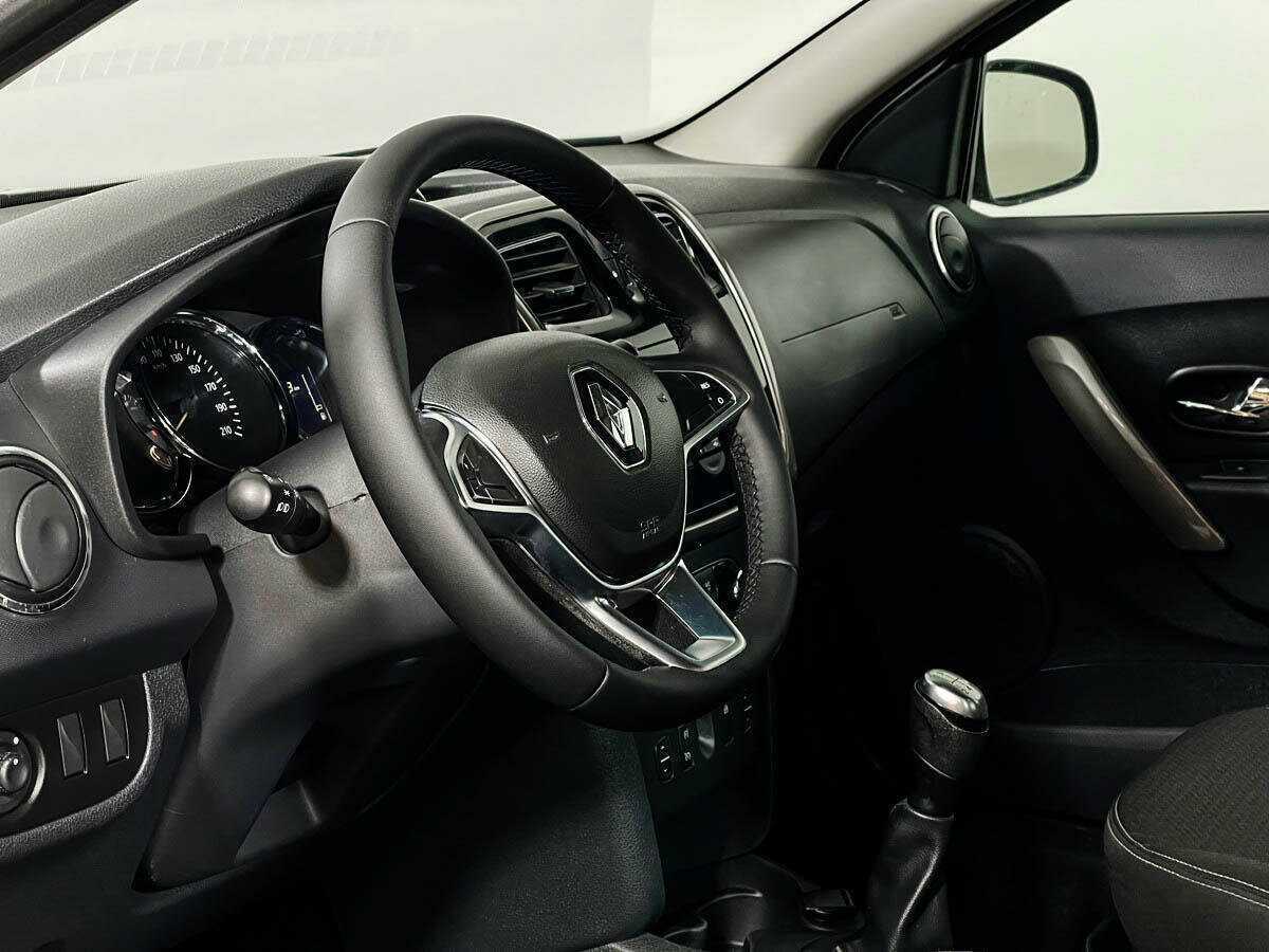 Renault Logan с пробегом — 2020 год. Фото: #12