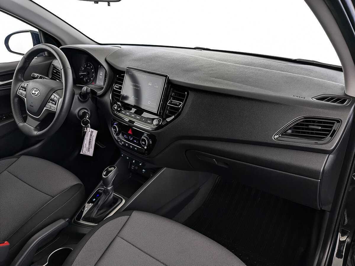 Hyundai Solaris с пробегом — 2021 год. Фото: #12