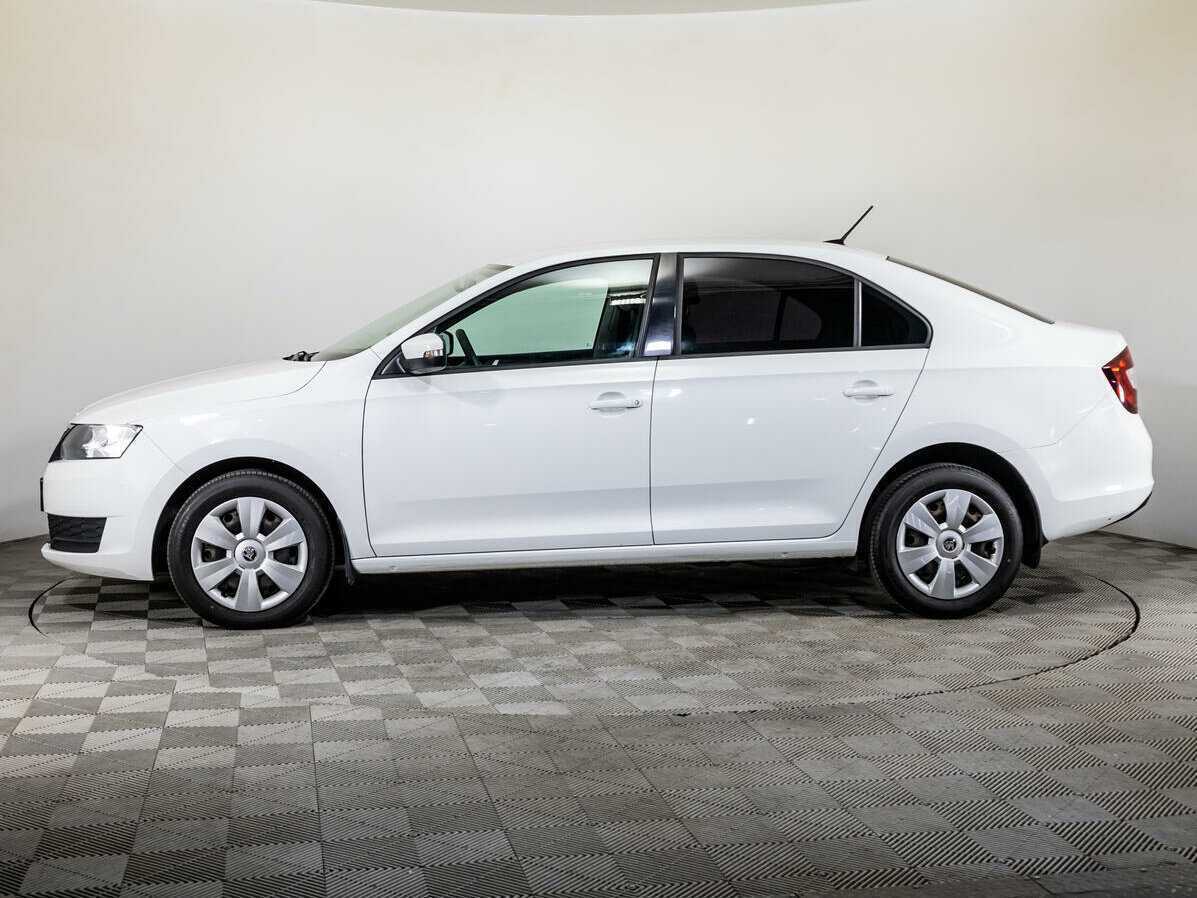 Skoda Rapid с пробегом — 2018 год. Фото: #7