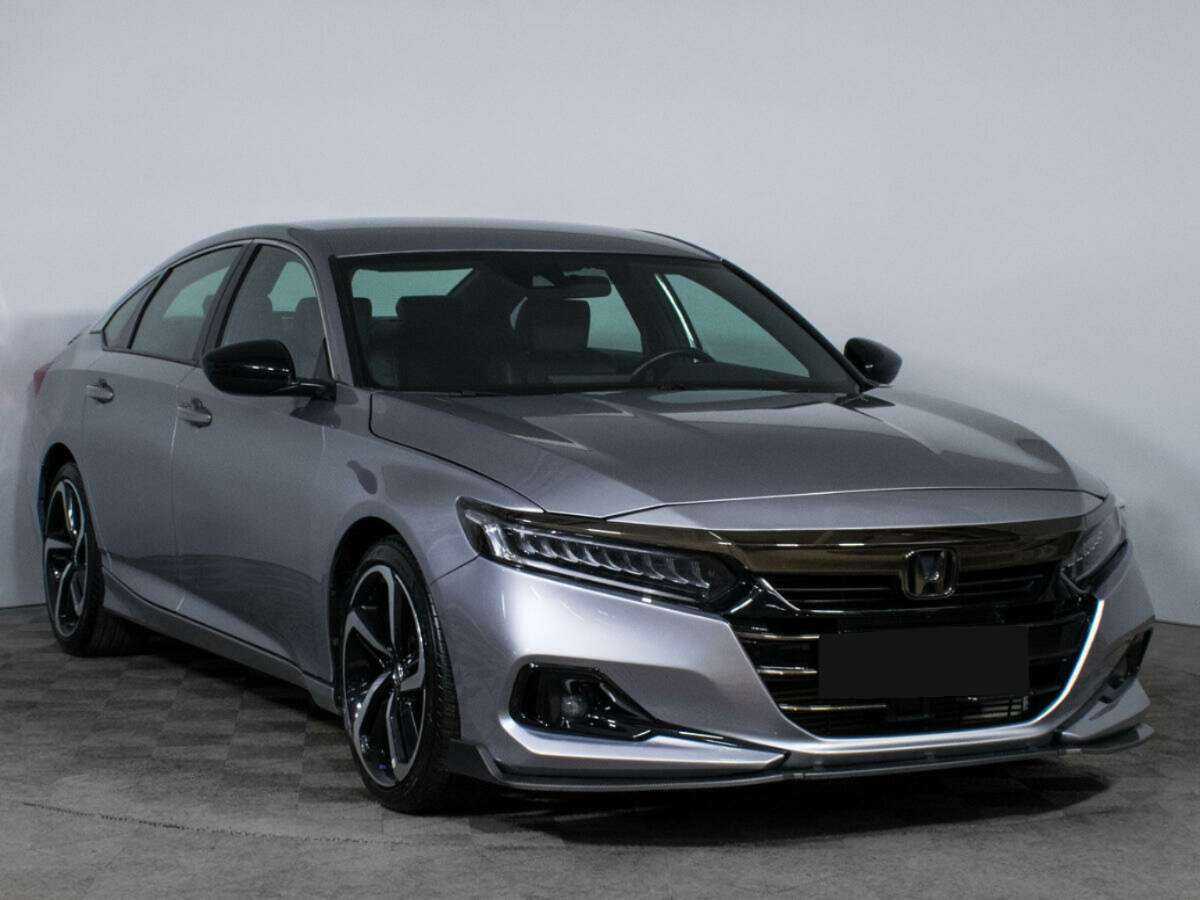 Honda Accord с пробегом — 2022 год. Фото: #2