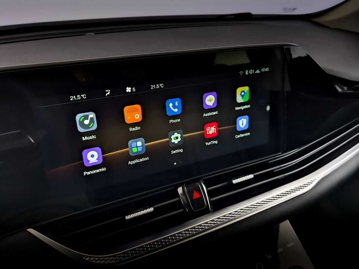 FAW Bestune B70 с пробегом — 2023 год. Фото: #14