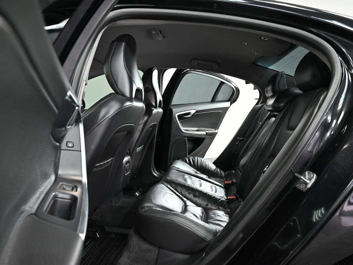 Volvo S60 с пробегом — 2013 год. Фото: #11